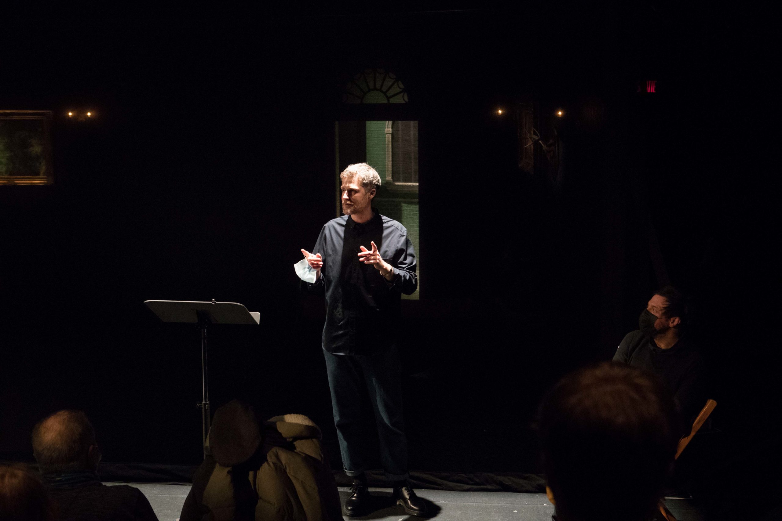 Lecture de textes de Martin Crimp avec Christian Lapointe au Théâtre Prospero — Photo : Christine Bourgier